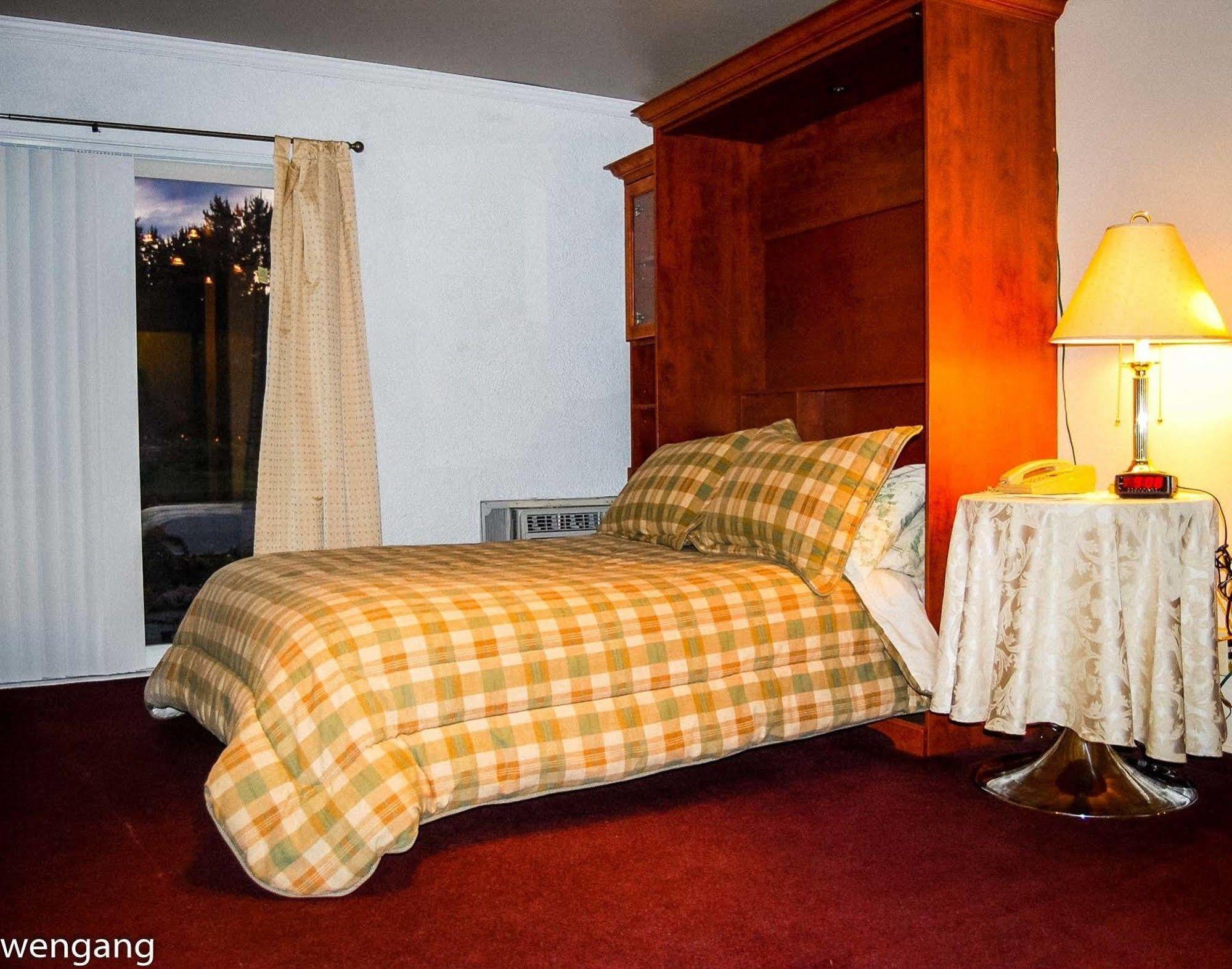 Auberge Godard Nominingue Exteriör bild